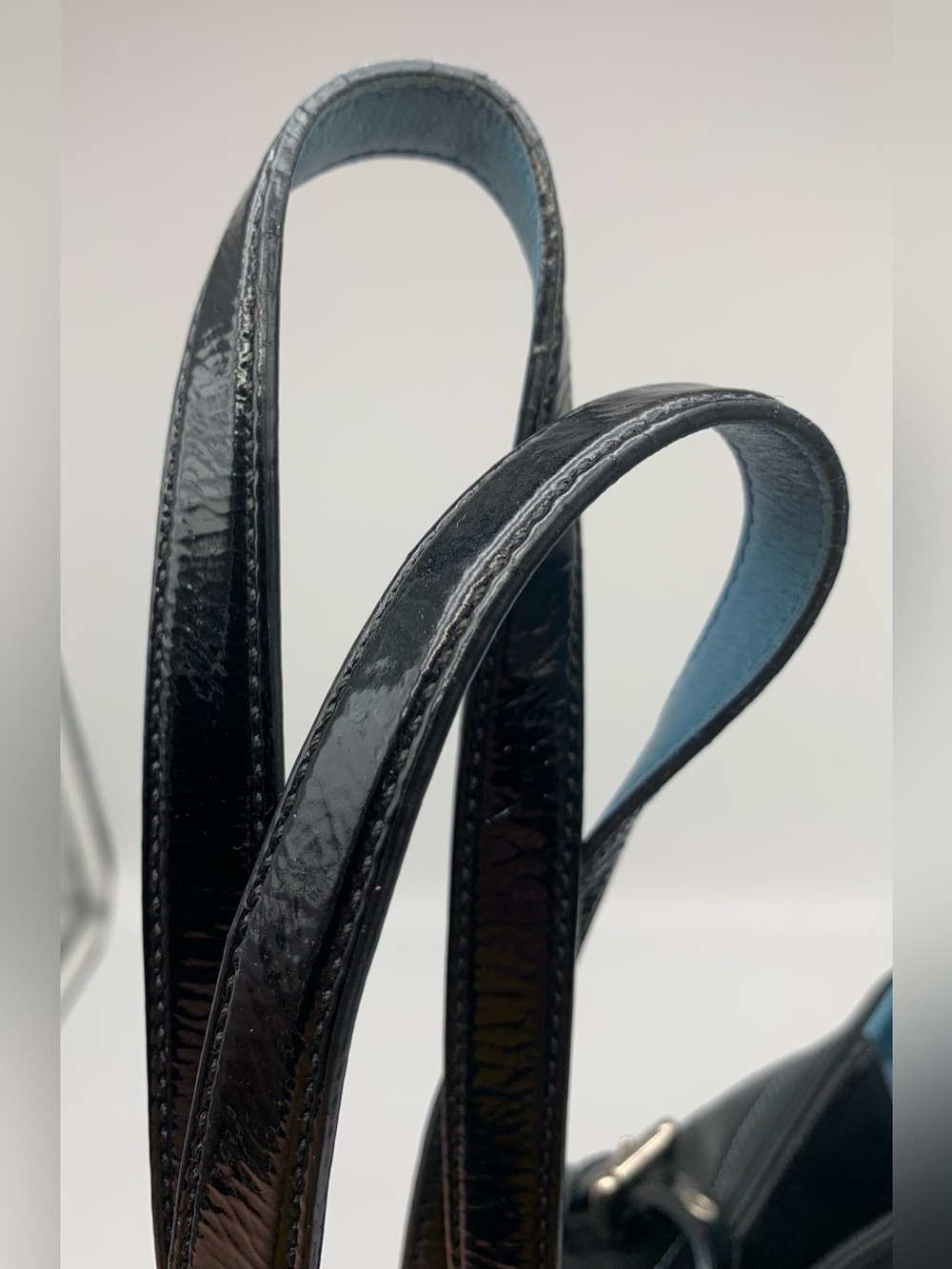 Coach Vintage Leatherware Tote 5787 Black W/Blue Interior, Patent Leather Trim - Picture 6 of 15